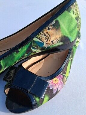 Geox Respira Floral Patent Leather Pumps EU 38.5 Rare find!